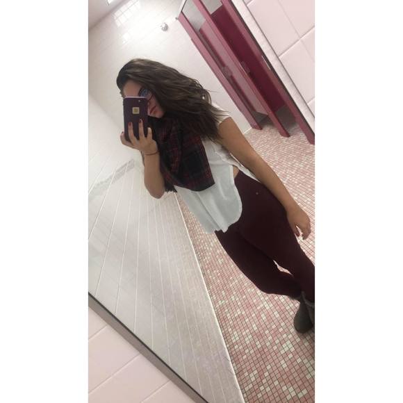 Meet your Posher, Lilly - Picture 1 of 1