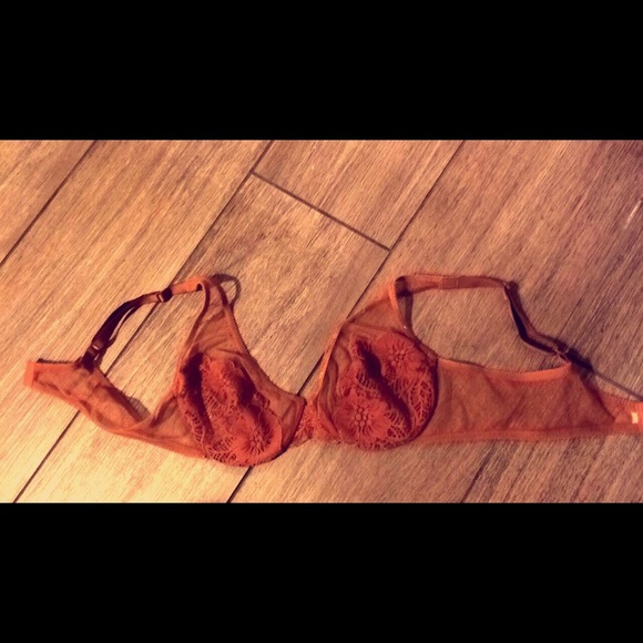 Vintage sheer bra - Picture 2 of 2