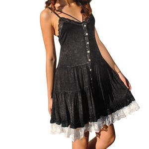 SOLD**LAST ONE!! 🌟 NEW BLACK DRESS 🌟