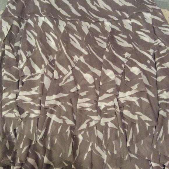 INC Ruffle Skirt 💃🏽 - Picture 2 of 3