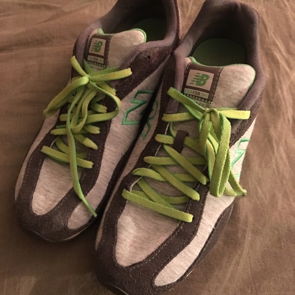 NEW BALANCE SNEAKERS!