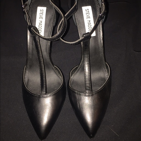 Steve Madden pumps