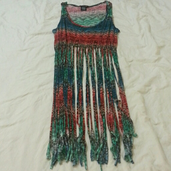 Pattern Throwback Fringe Tank Top - Picture 1 of 3