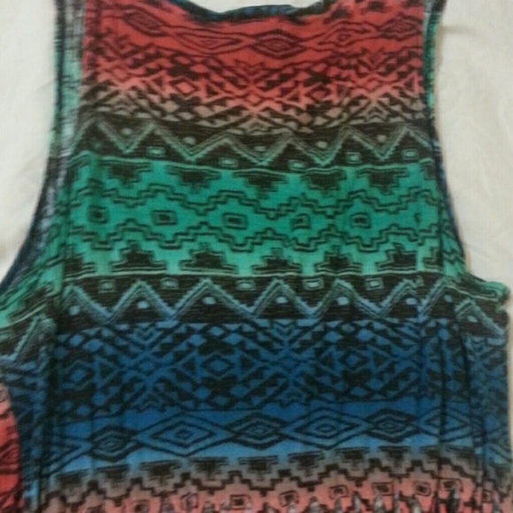 Pattern Throwback Fringe Tank Top - Picture 3 of 3