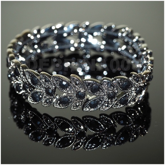 Vintage Leaf Stretch Bracelet