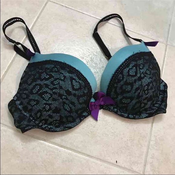 Victoria's Secret Very Sexy Push Up