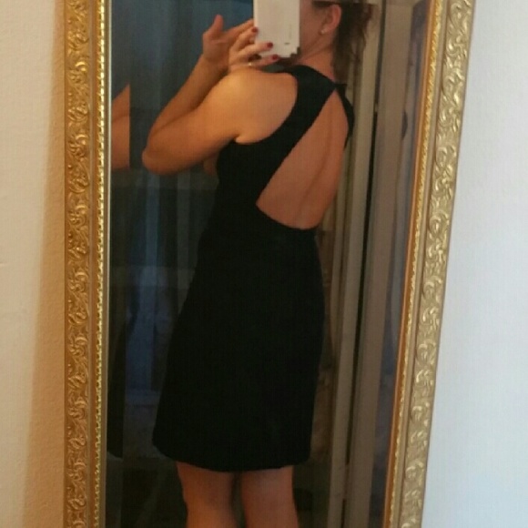 CLOSET CLOSING ! !Laundry by shelli Segal dress - Picture 2 of 4