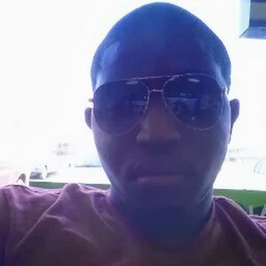 Meet your Posher, Travis