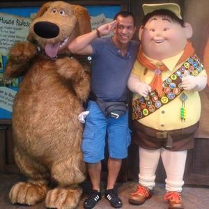 Meet your Posher, Rene dasir