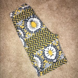 LulaRoe Leggings