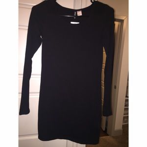 Long-sleeve black dress