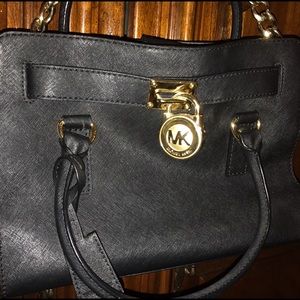 Michael Kors Lockett Leather Satchel (Like New)