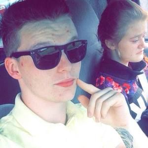 Meet your Posher, Cody