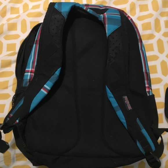 Backpack - Picture 2 of 3