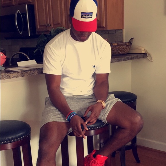 Meet your Posher, Deryk - Picture 1 of 1