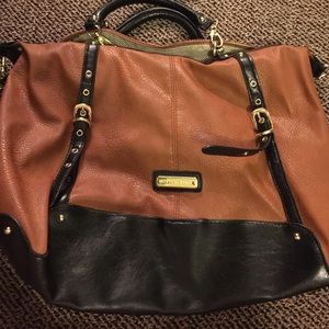 Steve Madden purse