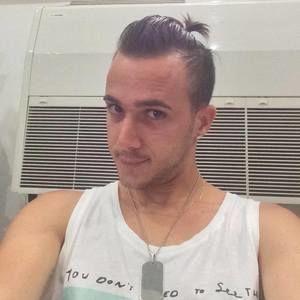 Meet your Posher, Yoan