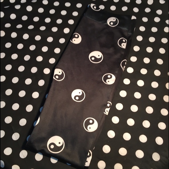 Ying Yang leggings