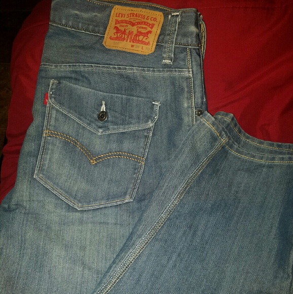 514 levi Jean with pocket