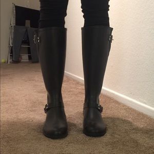 Steve Madden Rain Boots (Tsunamii)