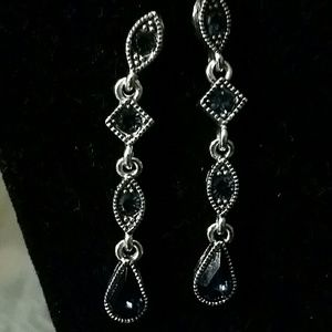 Earrings, Sapphire Appearance