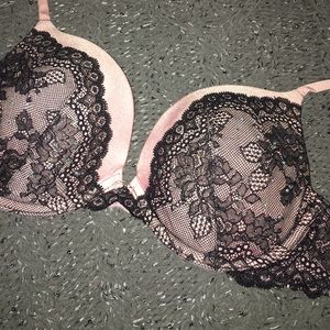 baby pink push up bra w/ black lace & rhinestones