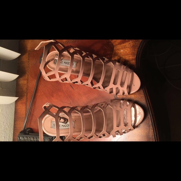 Steve Madden size 8 Womans shoes