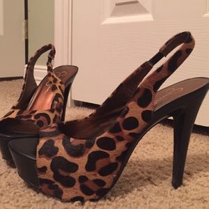 Leopard Print Jessica Simpson Pumps