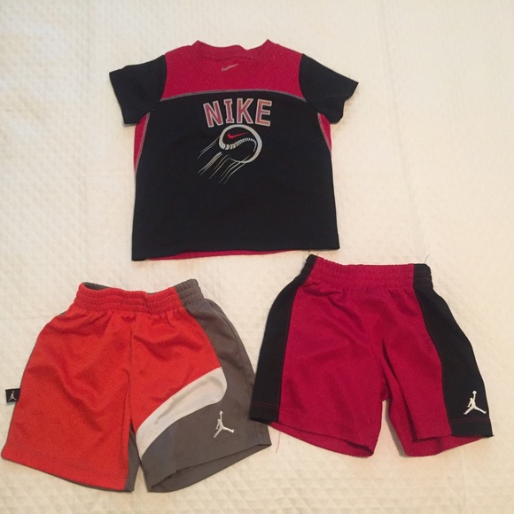 (Lot of 3) 18M boys athletic clothes - Nike/Jordan