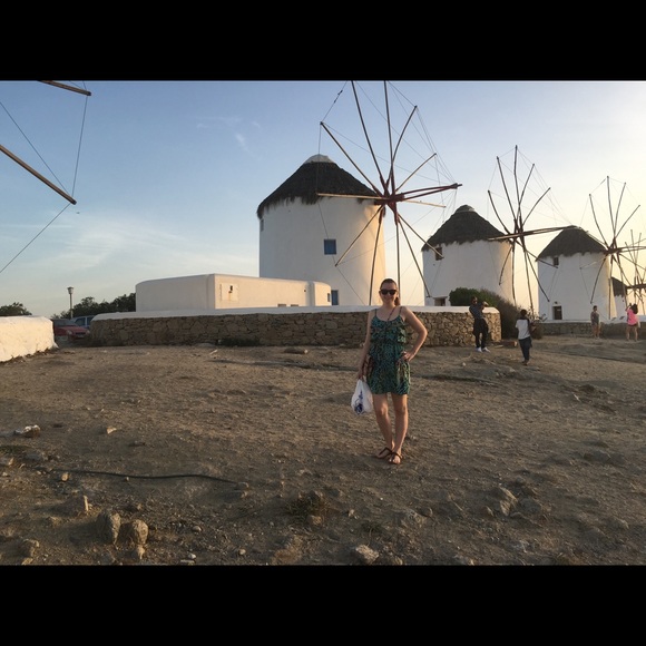 Meet your Posher, Jenna - Picture 1 of 1