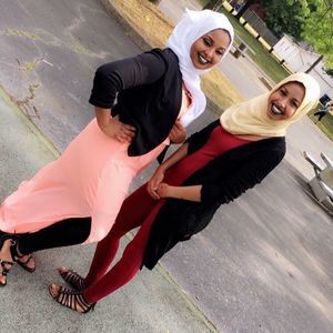 Meet your Posher, Amina