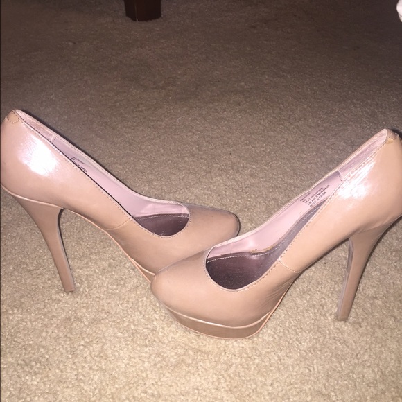 Steve Madden Kattrina pump