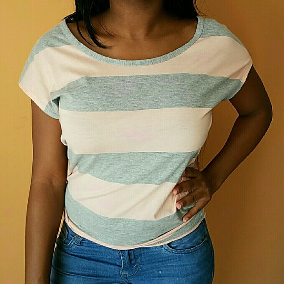 *SOLD* CHARLOTTE RUSSE Striped Top / Tee - Picture 4 of 4