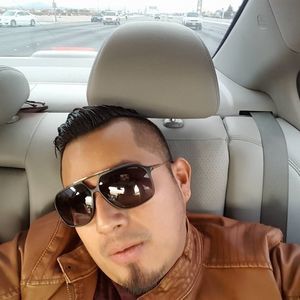 Meet your Posher, Christopher