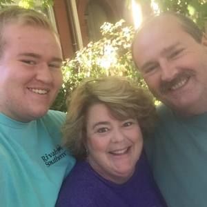 Meet your Posher, Robyn