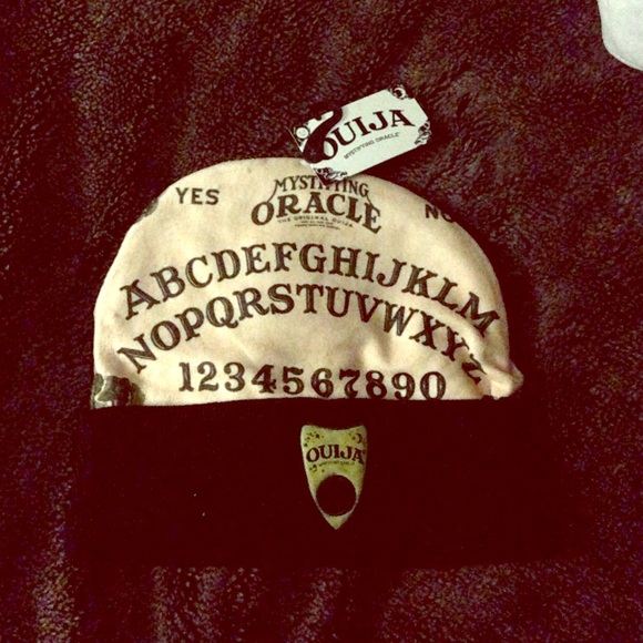 OUIJA BOARD BEANIE