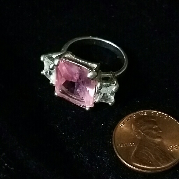 Ring - Picture 2 of 3