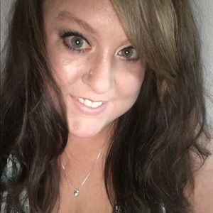 Meet your Posher, Sasha