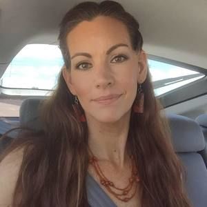 Meet your Posher, Kristin