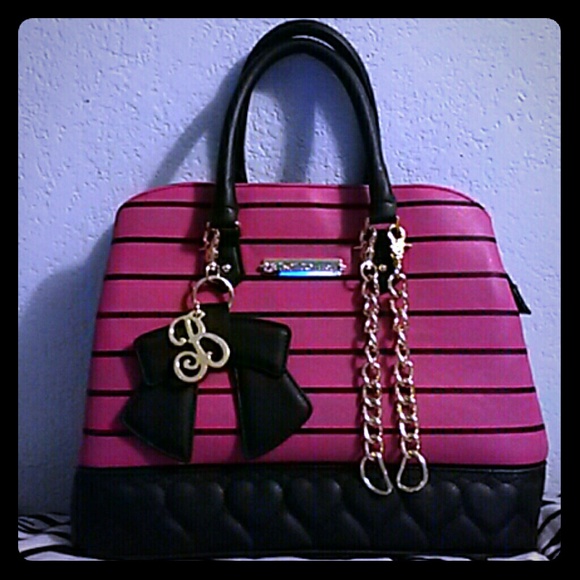 (SOLD)..... Betsey Johnson Purse