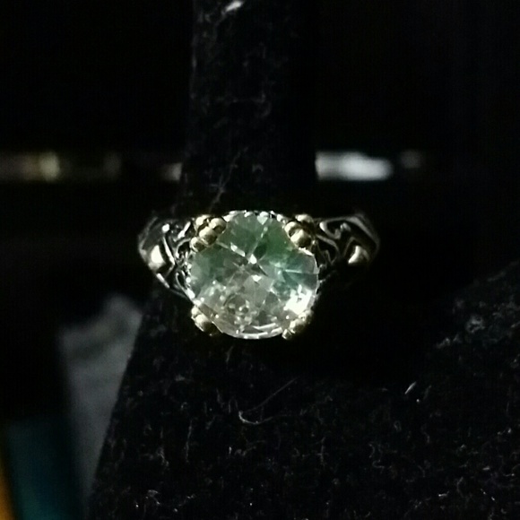 Ring - Picture 2 of 3