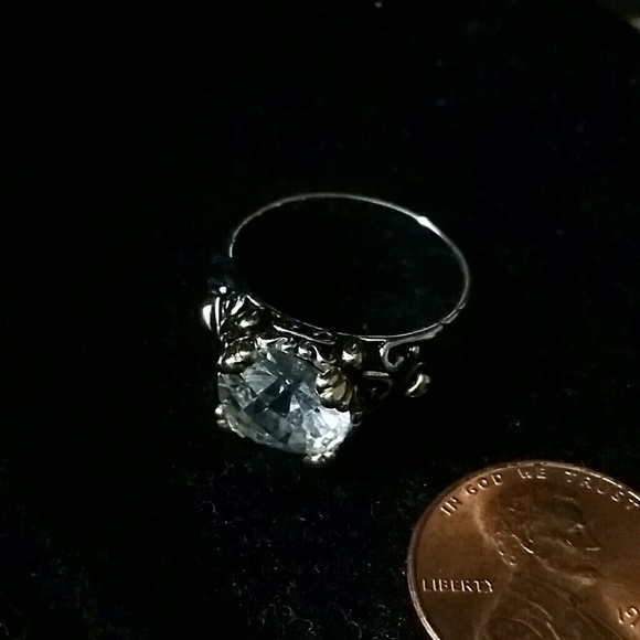 Ring - Picture 3 of 3