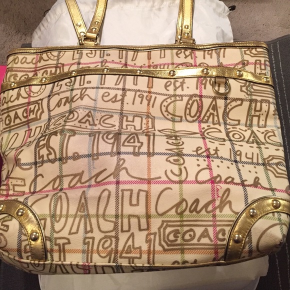 Gold coach handbag (medium)