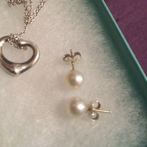 Tiffany pearls