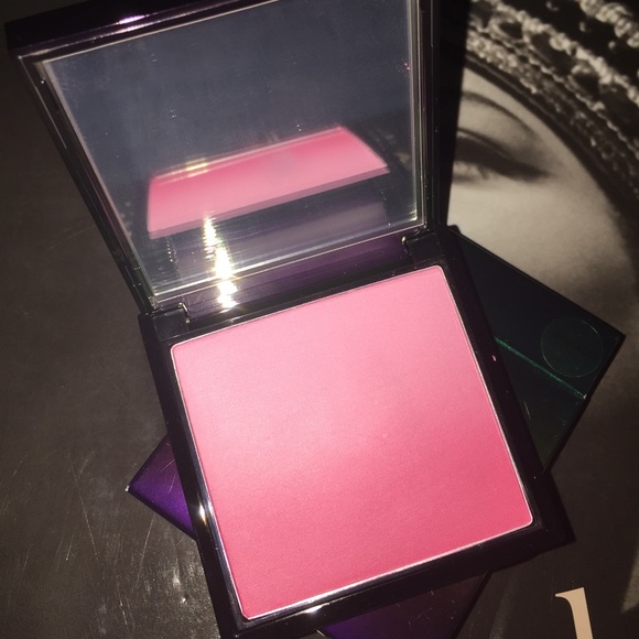 MAC Blush in Sunset Beach - Picture 1 of 3