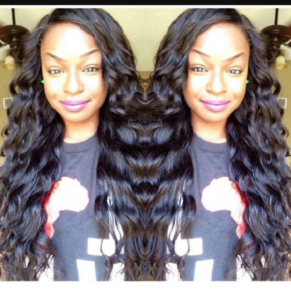 Peruvian loose wave 4 bundles and closure