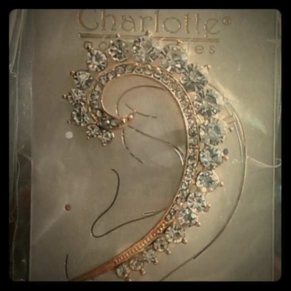 Earcuffs - Picture 1 of 4