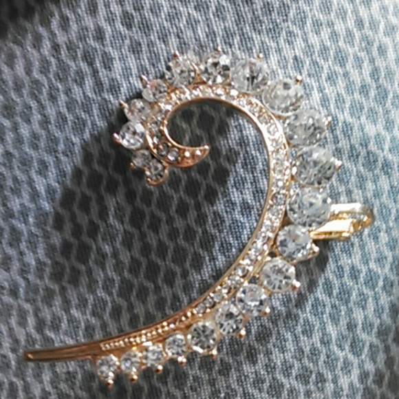 Earcuffs - Picture 3 of 4