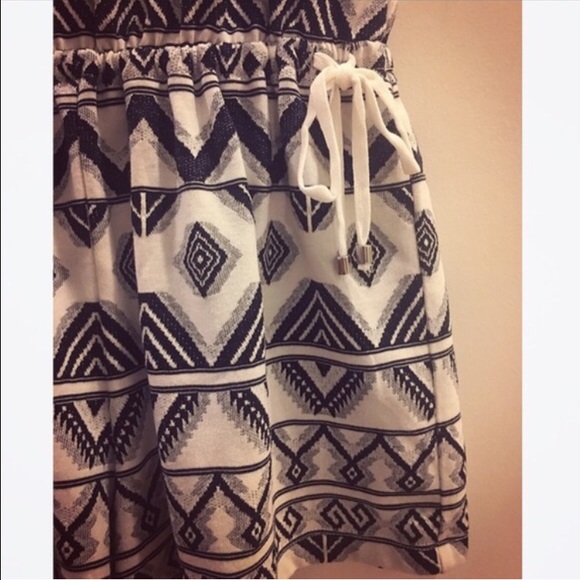 Ella Moss Romper - Picture 3 of 4