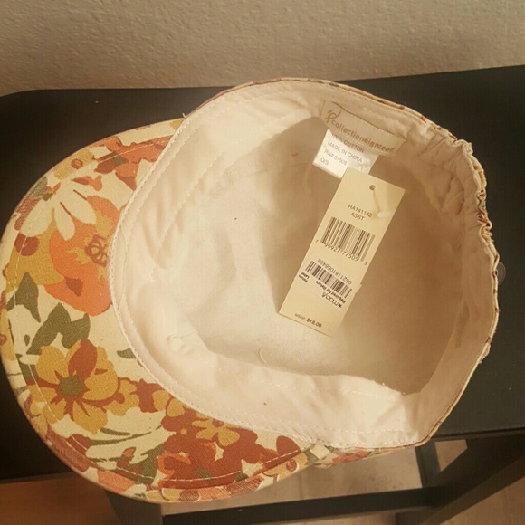 Hat - Picture 2 of 3